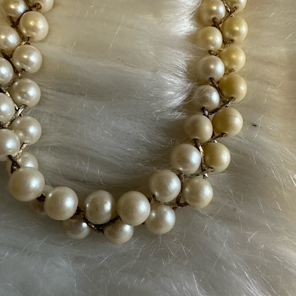 🧡10/$10 Elegant Pearl Necklace - Picture 2 of 3